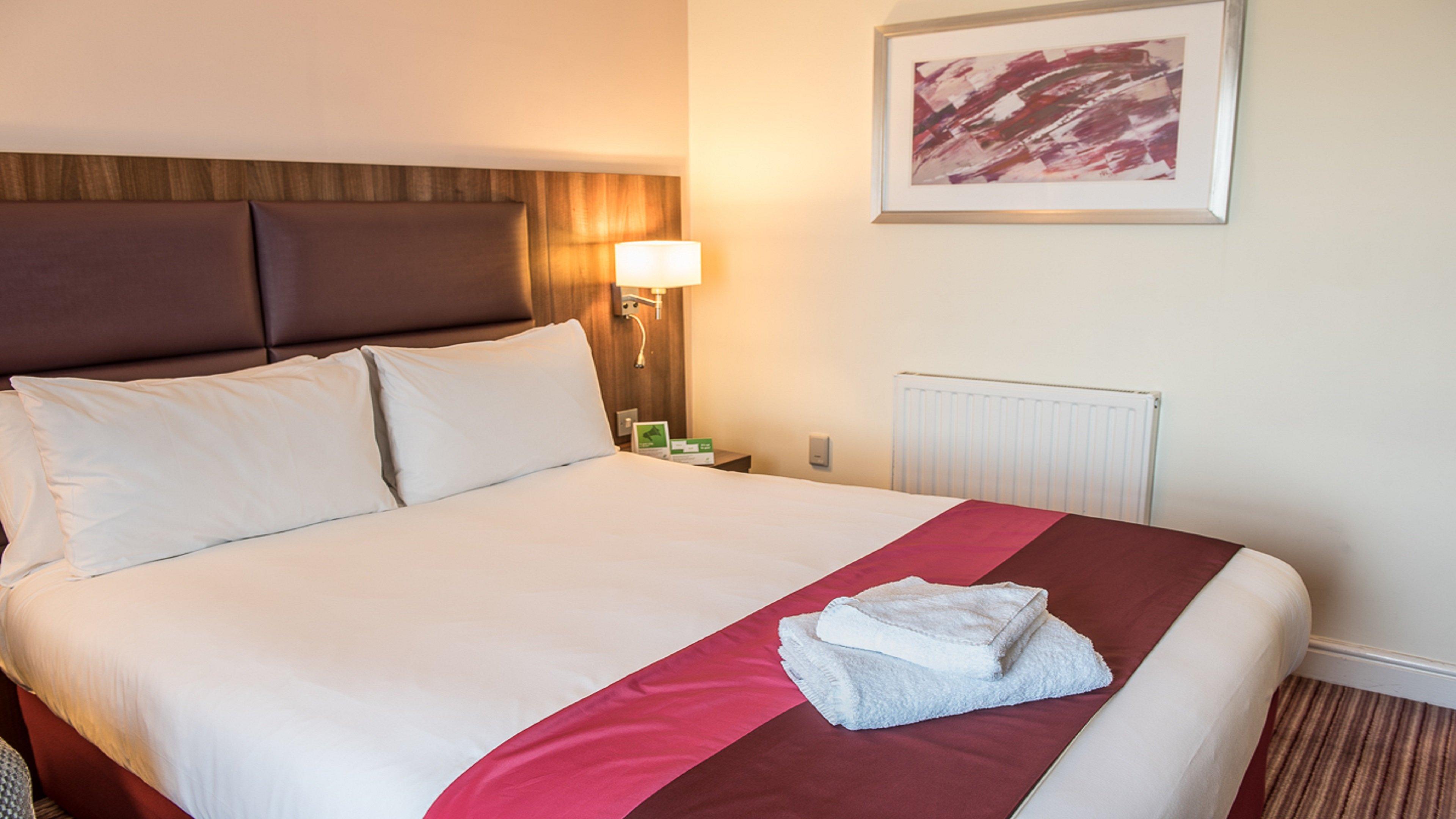 Holiday Inn Milton Keynes East M1 Junc 14 By Ihg Exterior foto