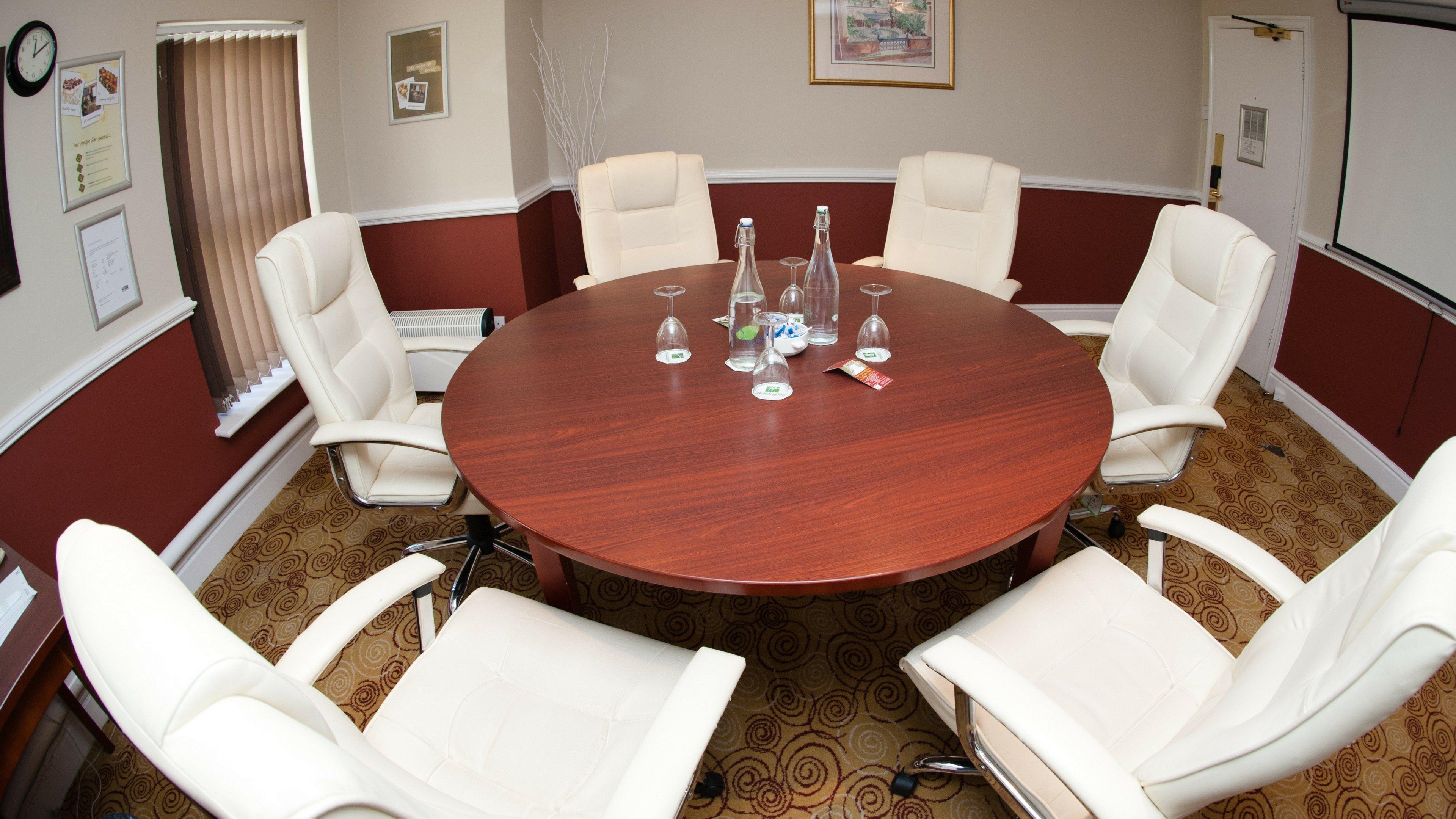 Holiday Inn Milton Keynes East M1 Junc 14 By Ihg Exterior foto