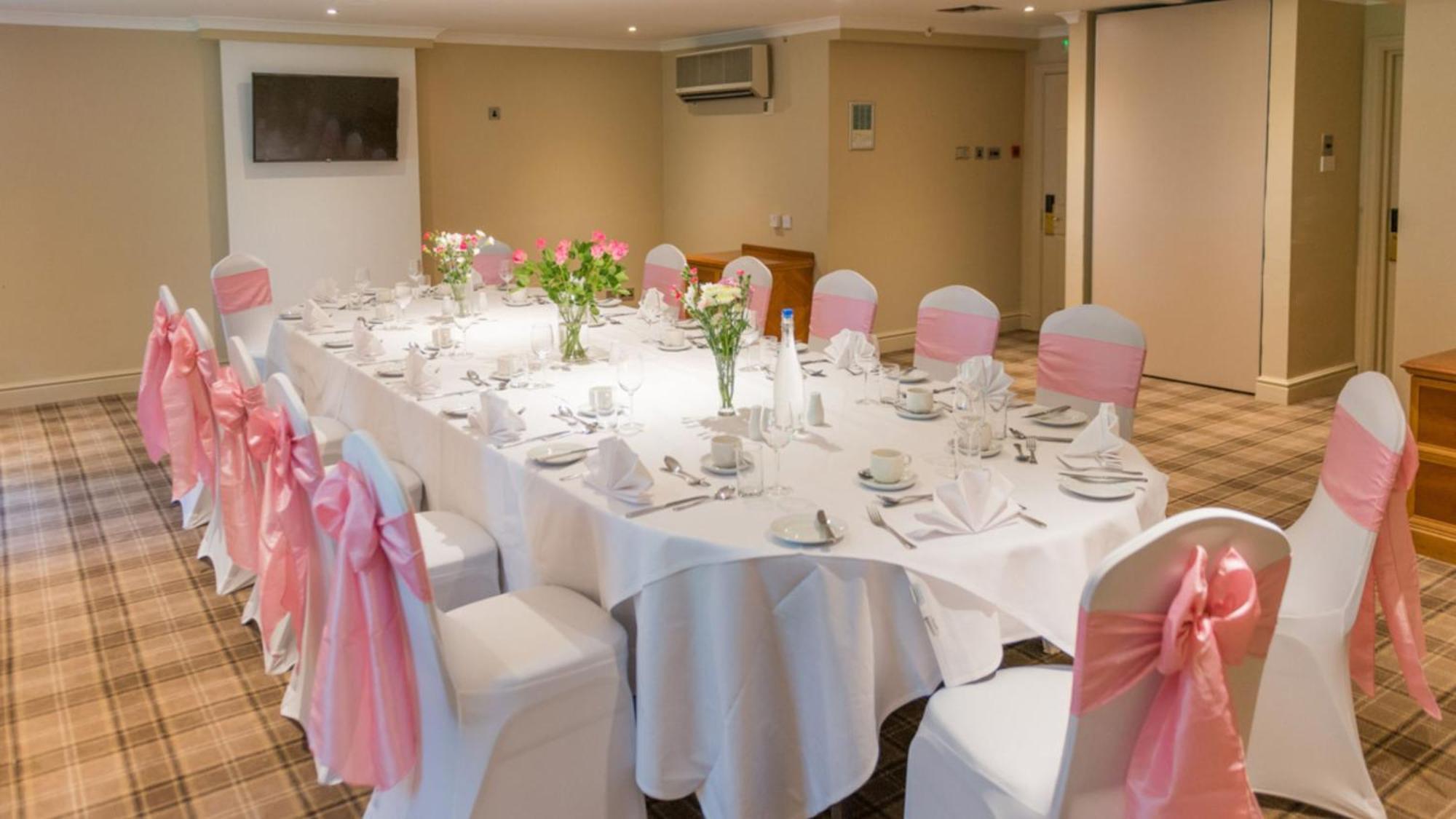 Holiday Inn Milton Keynes East M1 Junc 14 By Ihg Exterior foto